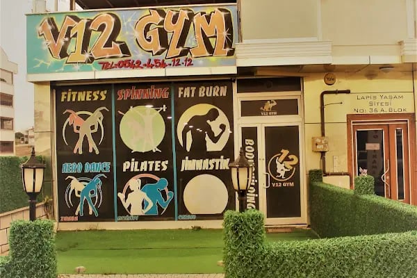 V12 GYM - Resim 4