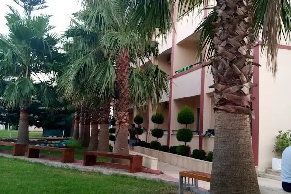 Castle Park Hotel - Resim 3