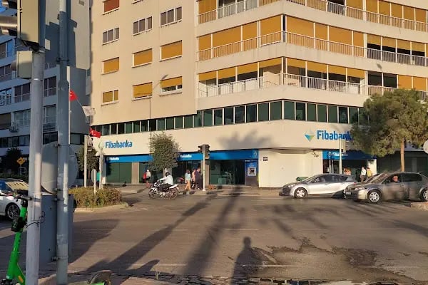 Fibabanka İzmir Şubesi - Resim 9