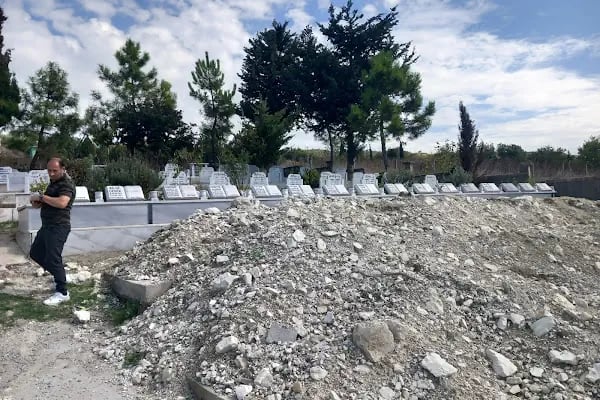 Sarıkamıs Karaköse Köyü dernegi Mezarlığı - Resim 5
