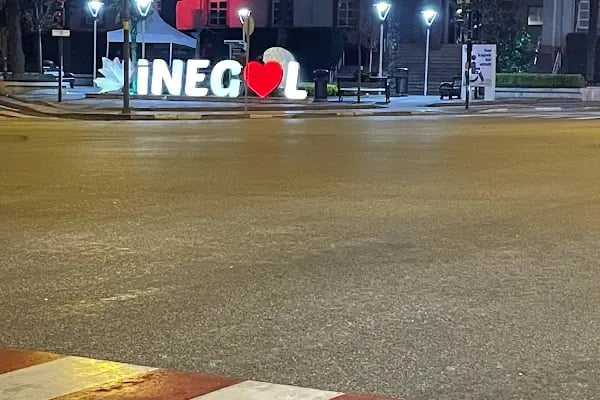 İnegöl Belediyesi Hizmet Binası - Resim 7