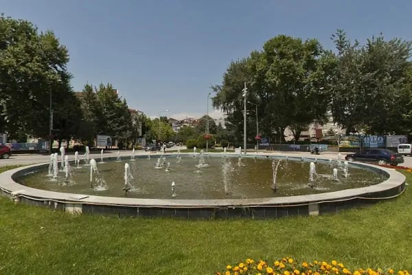 İnegöl Belediyesi Hizmet Binası - Resim 20