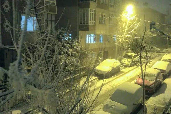 Öz Petrol Sitesi - Resim 1