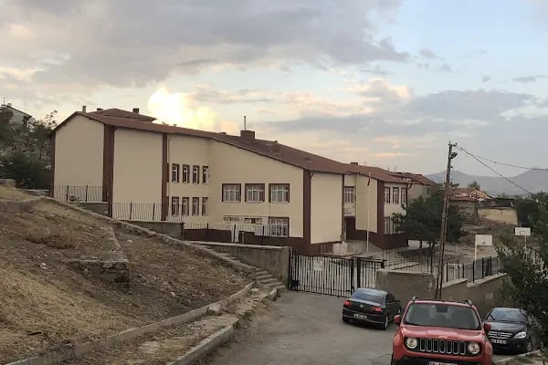 Yenihayat İlkokulu - Resim 12