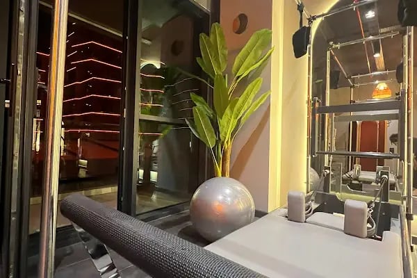 Bornova Reformer Pilates Stüdyo Yağmur Akdemir - Resim 6