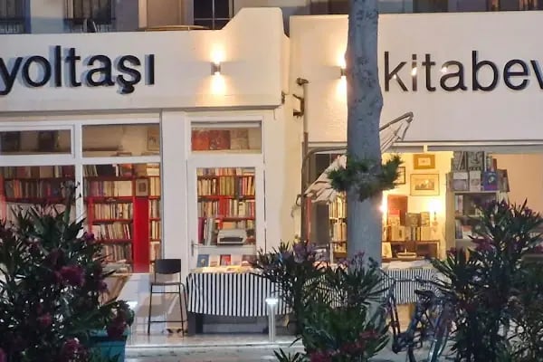 YOLTAŞI KİTABEVİ - Resim 19