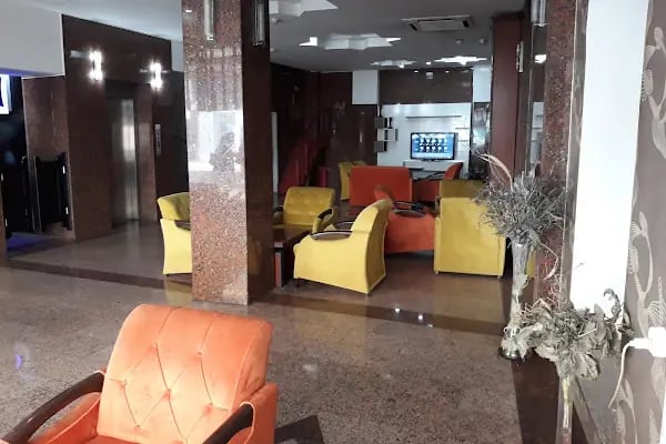 Hotel Madi - Resim 7