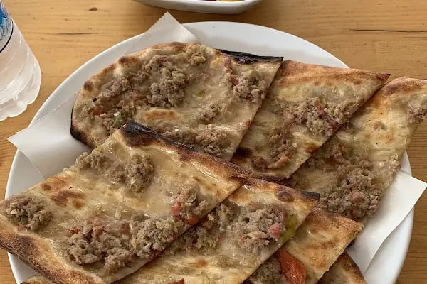 Konya Etli Ekmek - Resim 2