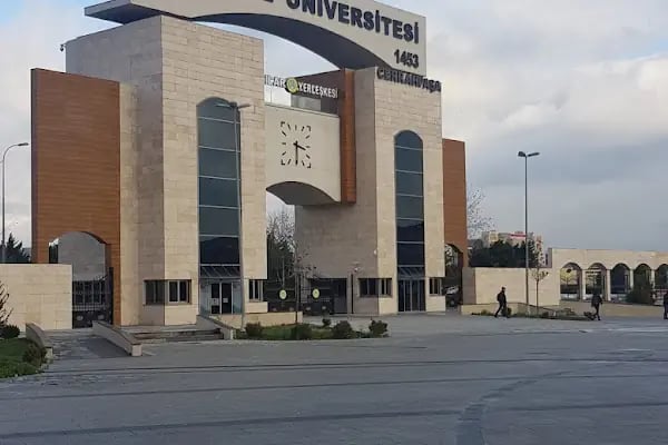 İstanbul Üniversitesi-Cerrahpaşa Avcılar Kampüsü - Resim 8