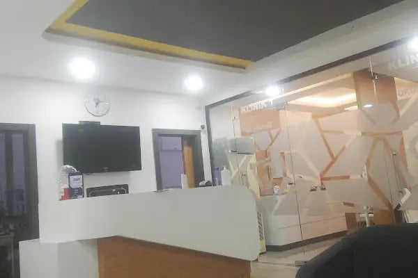 Akademik Ağız Diş Sağlığı Polikliniği - Resim 9