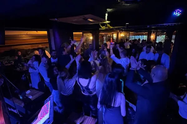 REHABİLİTASYON BAR - Resim 11