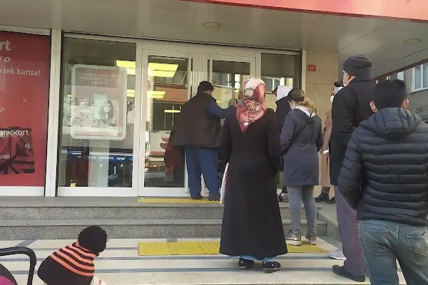 Ziraat Bankası Yüzyıl-Bağcılar/İstanbul Şubesi - Resim 3