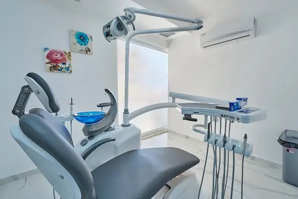 Risus Dental Center - Resim 15