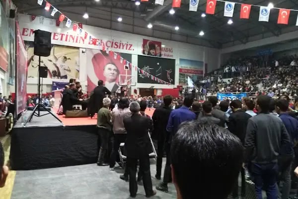 T.C. Bayraklı Belediyesi Mustafa Kemal Atatürk Spor Salonu - Resim 9