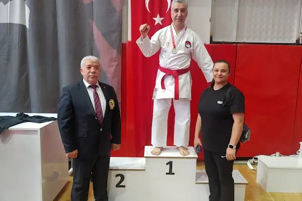 T.C. Bayraklı Belediyesi Mustafa Kemal Atatürk Spor Salonu - Resim 12