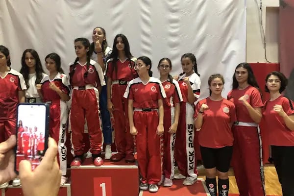 T.C. Bayraklı Belediyesi Mustafa Kemal Atatürk Spor Salonu - Resim 20