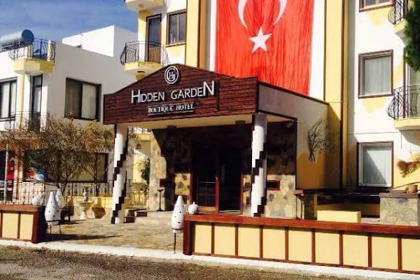 Hidden Garden Hotel - Resim 9