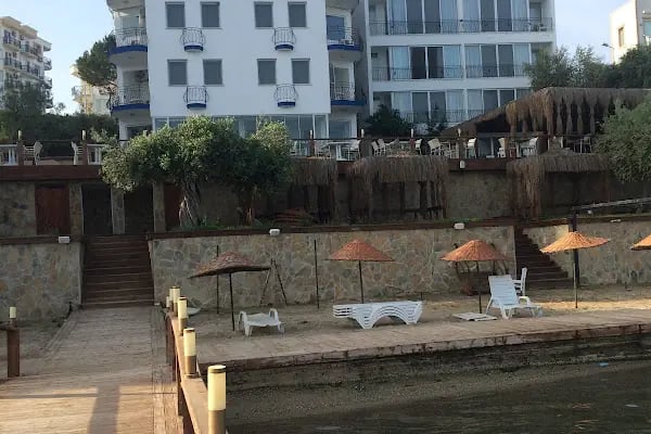 Hidden Garden Hotel - Resim 3