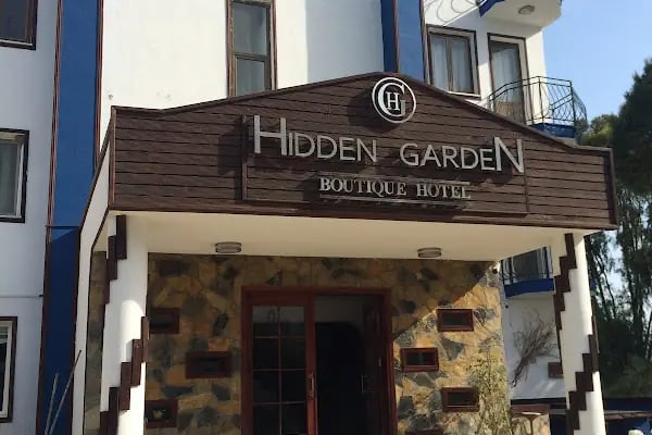 Hidden Garden Hotel - Resim 5