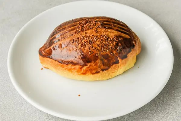 Badem Fırın Pasta Simit Cafe - Resim 9