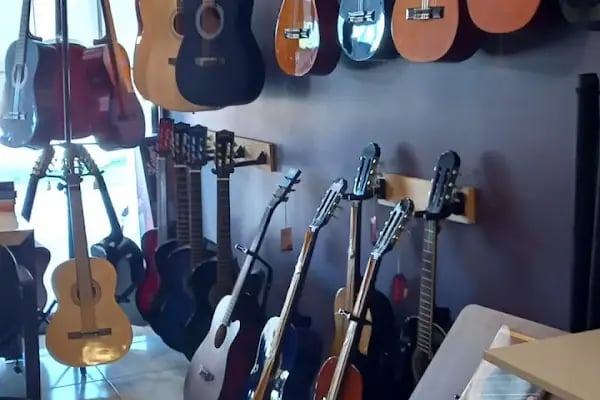 Pianissimo Music Shop - Resim 8