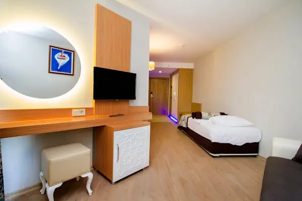 Blue Wave Suite Hotel - Resim 6