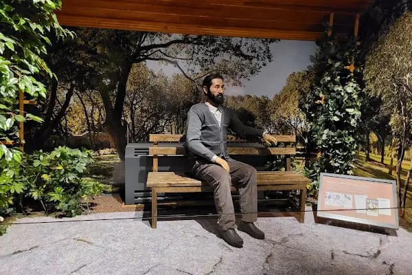 7 Güzel Adam Edebiyat Müzesi ve Kütüphanesi - Resim 12