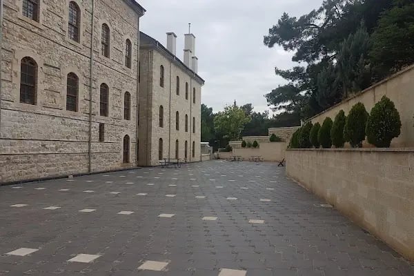 7 Güzel Adam Edebiyat Müzesi ve Kütüphanesi - Resim 13