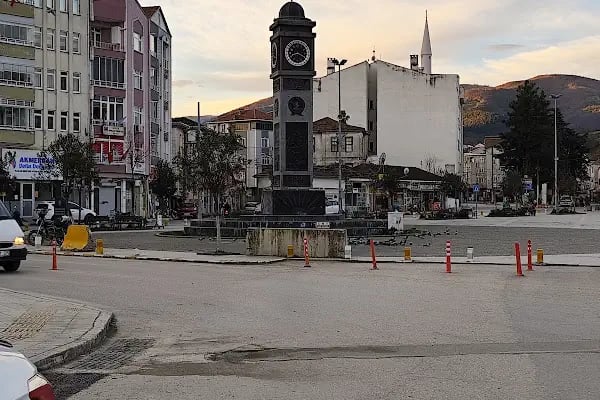 Alaçam Meydanı - Resim 18