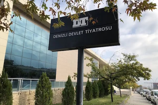 Hasan Kasapoğlu Kültür Merkezi (Devlet Tiyatroları Denizli Devlet Tiyatrosu) - Resim 13