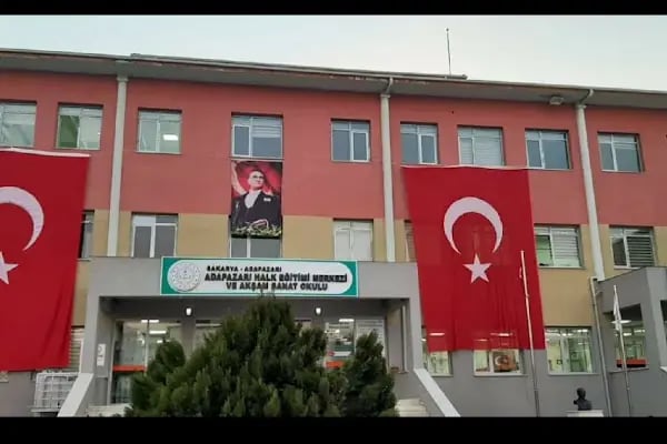 Adapazarı Halk Eğitimi Merkezi - Resim 2