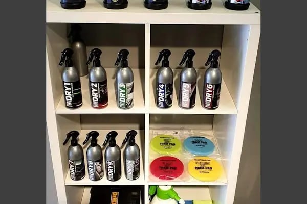 GLOBOWAX Garage - Resim 10