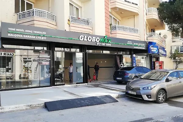 GLOBOWAX Garage - Resim 16
