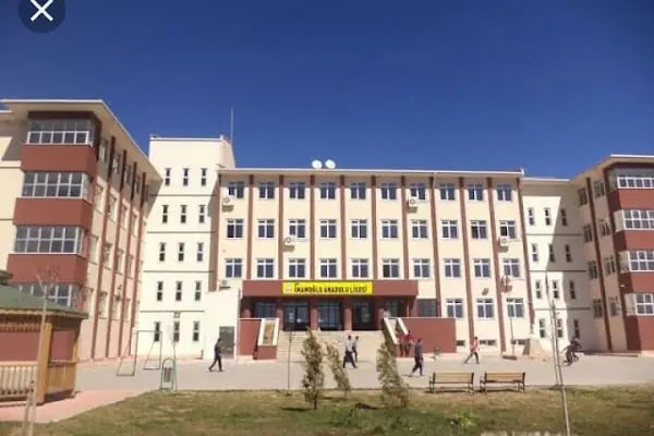 Şehit Mehmet Atıcı Anadolu Lisesi - Resim 1