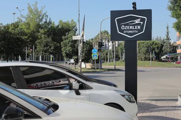 Özerler Rent a Car / Otomotiv Havaalanı Merkez Şube - Resim 18