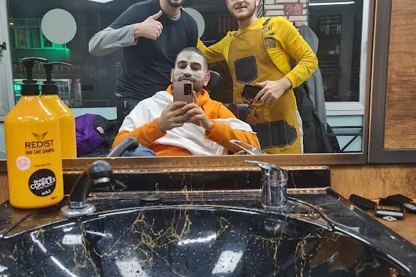 Salon Ahmet Barbers - Resim 13