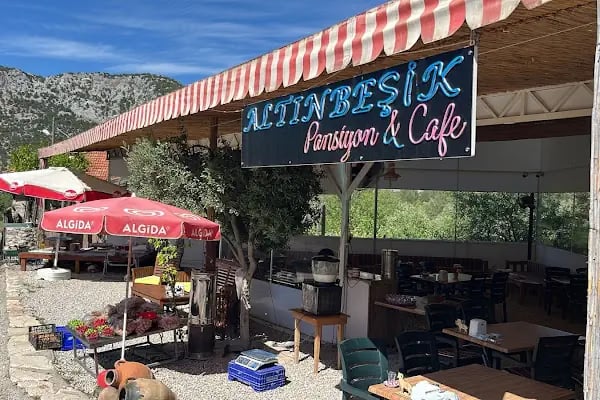 Altınbeşik Cafe - Resim 2