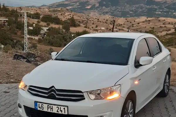 BAYKAR RENT A CAR - Resim 14