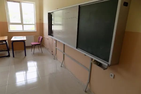 Akçadağ Fatih Fen Lisesi - Resim 11
