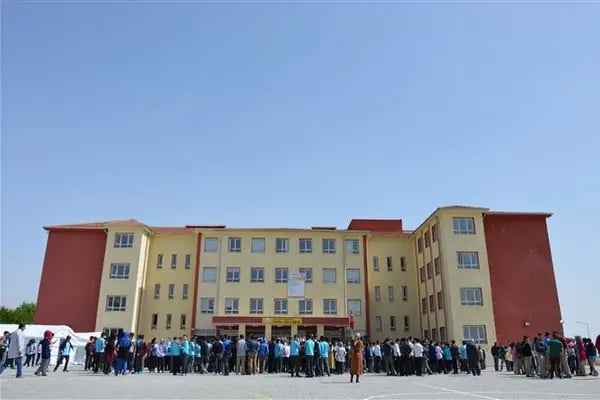Akçadağ Fatih Fen Lisesi - Resim 1