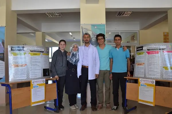 Akçadağ Fatih Fen Lisesi - Resim 14