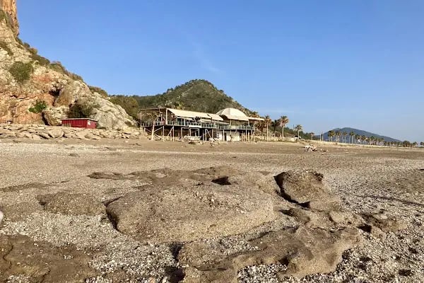 Kızıl İn Beach Restoran - Resim 6