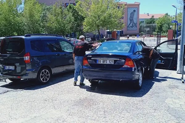 Üngörmüş Oto Yıkama, Yağlama ve Kuaför - Resim 11