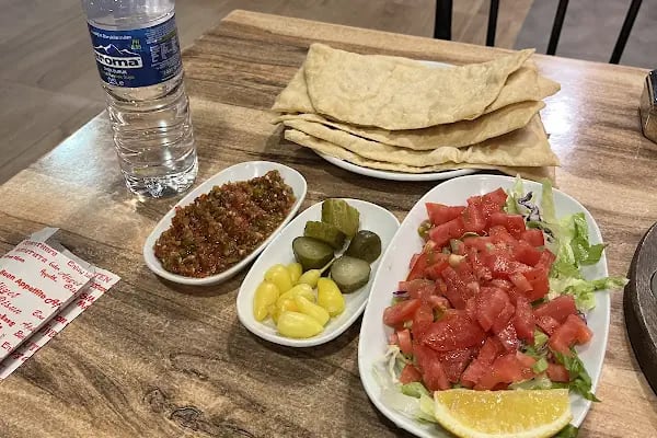 Kılıçarslan Etliekmek Kebap Künefe - Resim 7