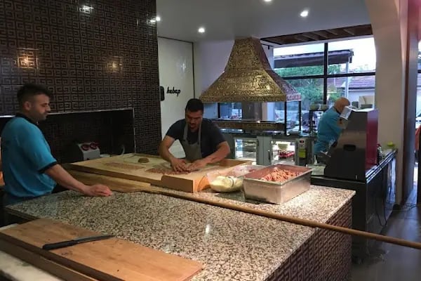 Kılıçarslan Etliekmek Kebap Künefe - Resim 8