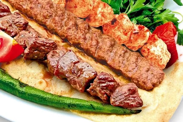 Kılıçarslan Etliekmek Kebap Künefe - Resim 4