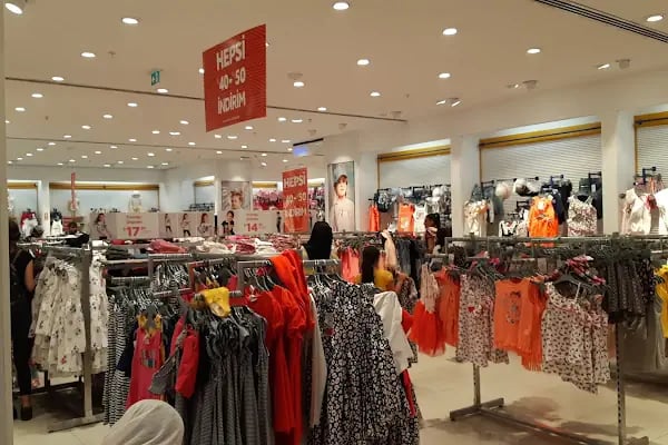 Ninova Park Alışveriş Merkezi - Resim 14