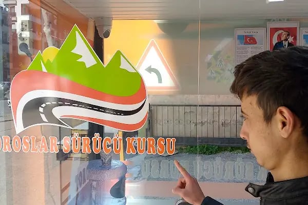 ÖZEL TOROSLAR SÜRÜCÜ KURSU MERKEZ - Resim 13