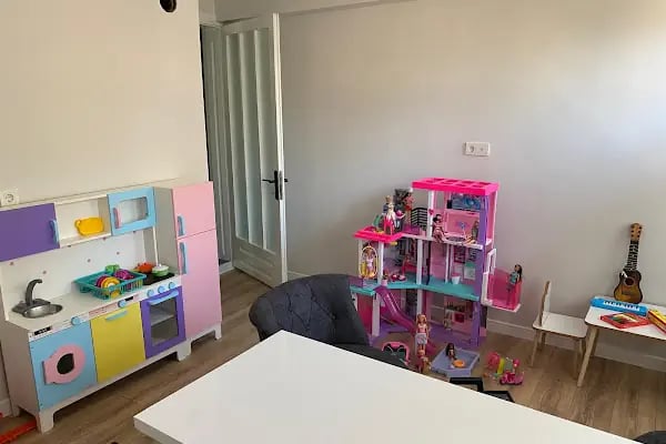 Uzm. Dr. Deniz Bayındırlı PSİKİYATRİST &amp; PSİKOTERAPİST - Resim 2