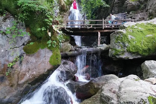 Çokran Şelalesi - Resim 15